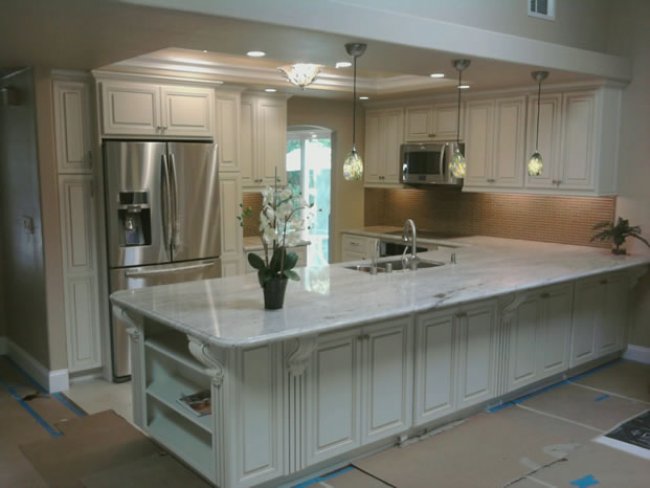 White Cabinet