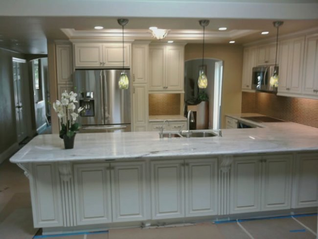 White Cabinet
